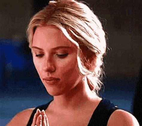 The 25 Sexiest Scarlett Johansson GIFs (NSFW) (56k no) (do ...